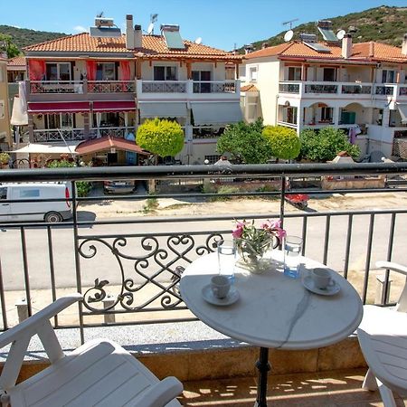 Near The Sea House Villa Nea Peramos  Exterior photo